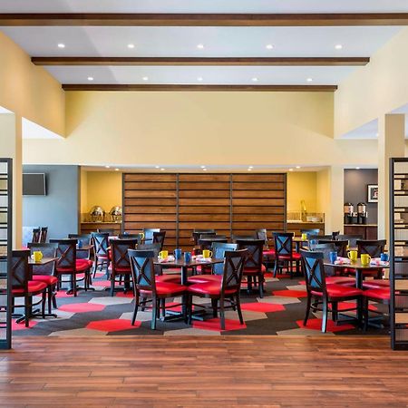 Four Points By Sheraton Buffalo Grove Ngoại thất bức ảnh